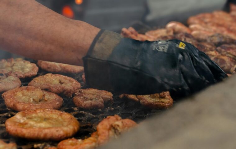 9 Street Foods That Prove Cheap Can Taste Best