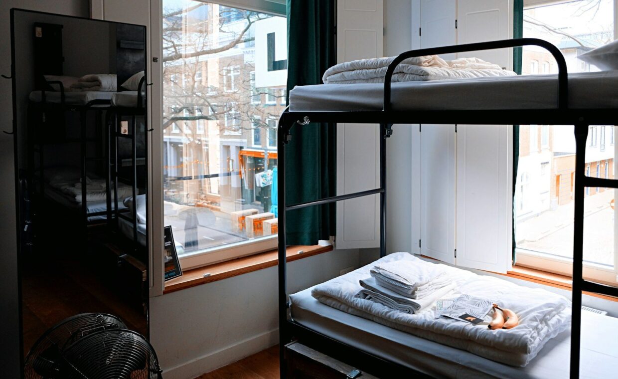 black metal bunk bed
