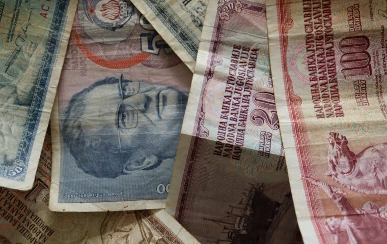 Why Paying in Local Currency Almost Always Beats Your Home Currency