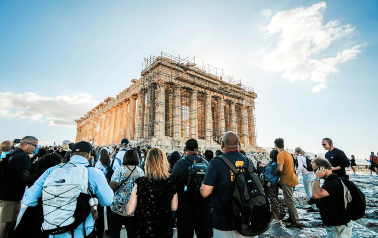 5 Tourist Traps That Charge Double for the Same Experience